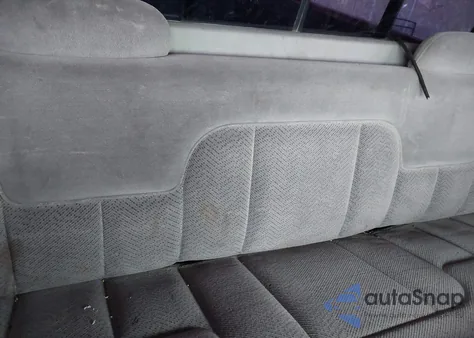 1992 Chevrolet Gmt-400 C1500 z USA, uszkodzony, nr VIN 2GCEC19K4N1103120